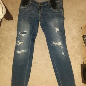 Liz Lange maternity capris